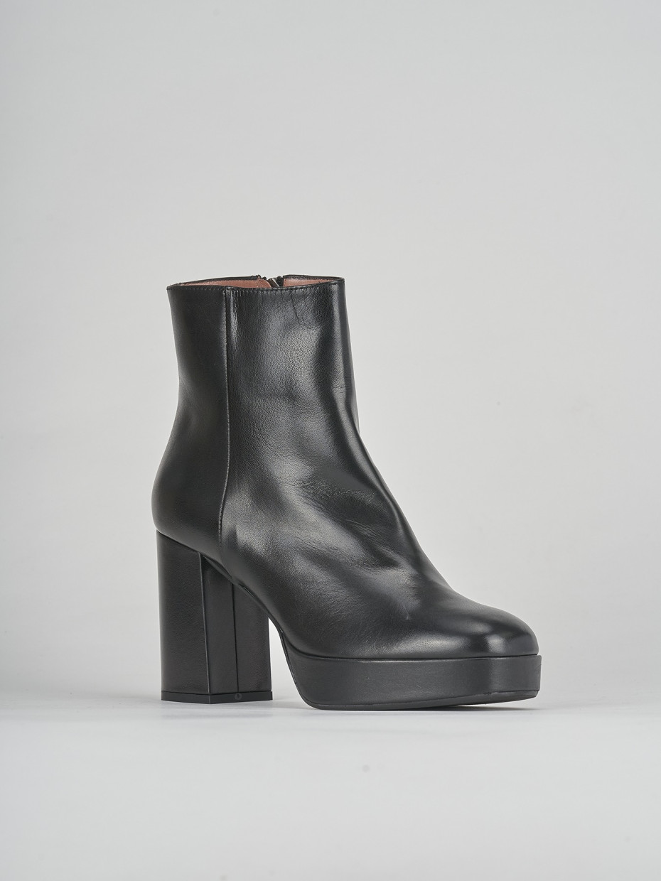 Stivaletti tacco 7cm pelle nero