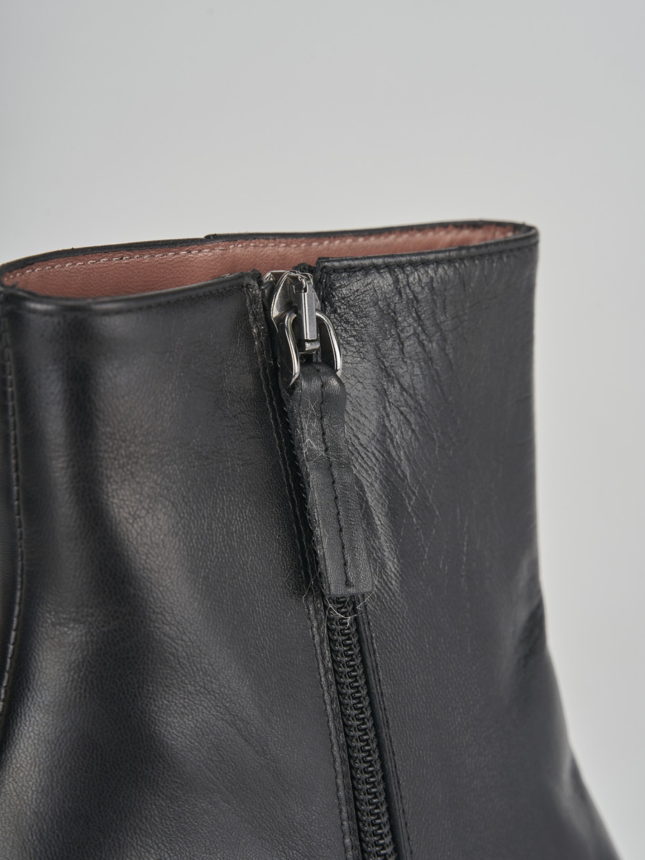 Stivaletti tacco 7cm pelle nero