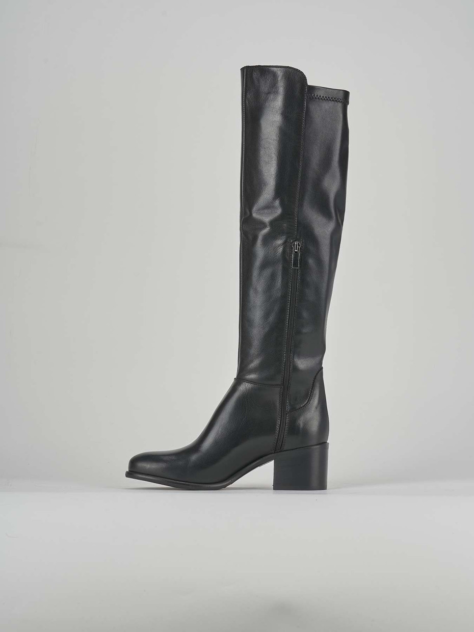 High heel boots heel 5 cm black leather