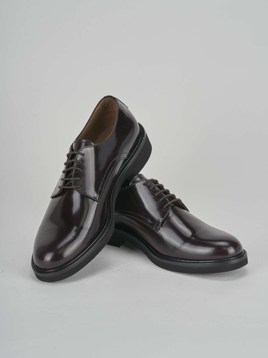 Lace-up shoes bordeaux leather