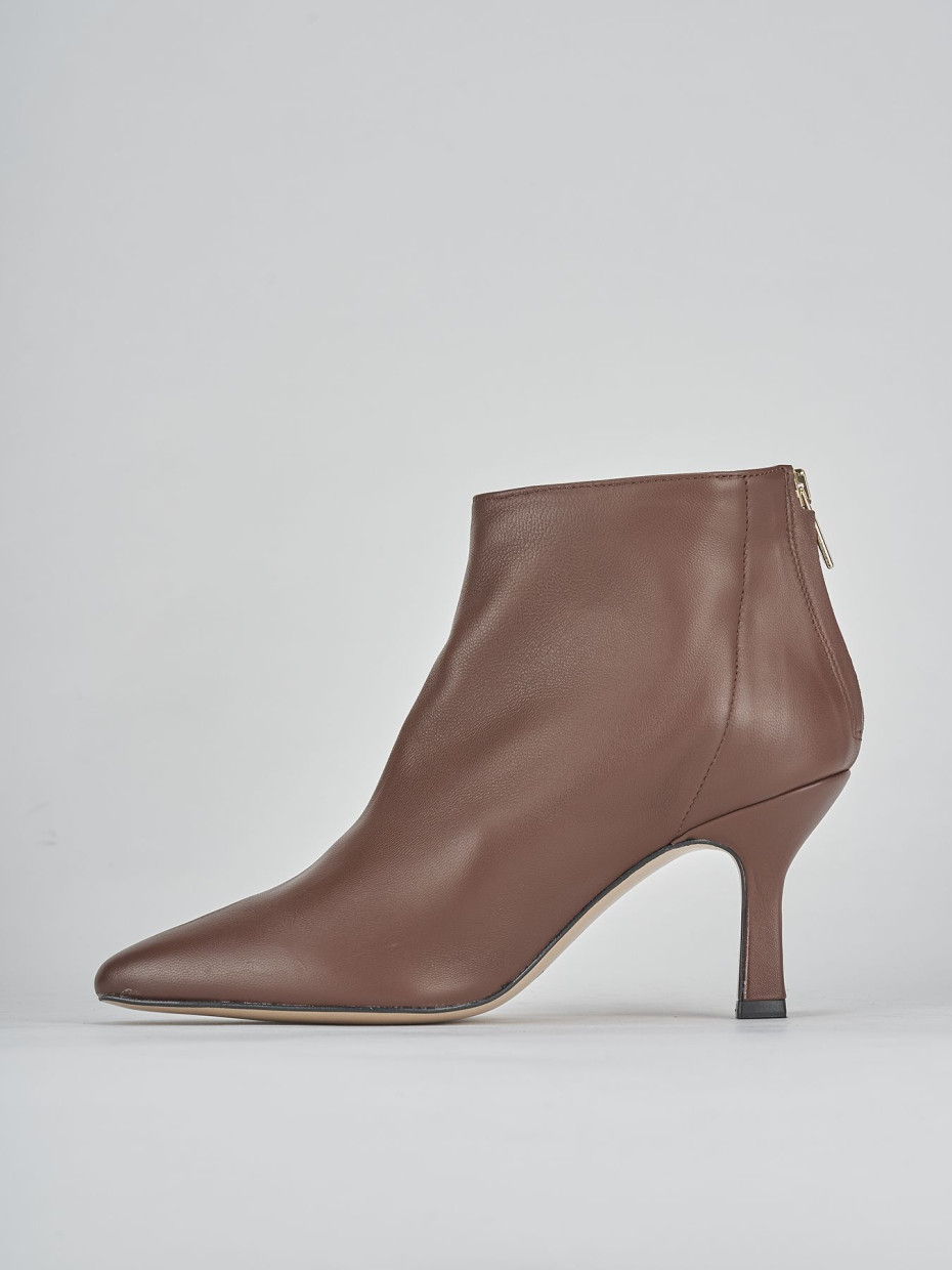 High heel ankle boots heel 7 cm brown leather
