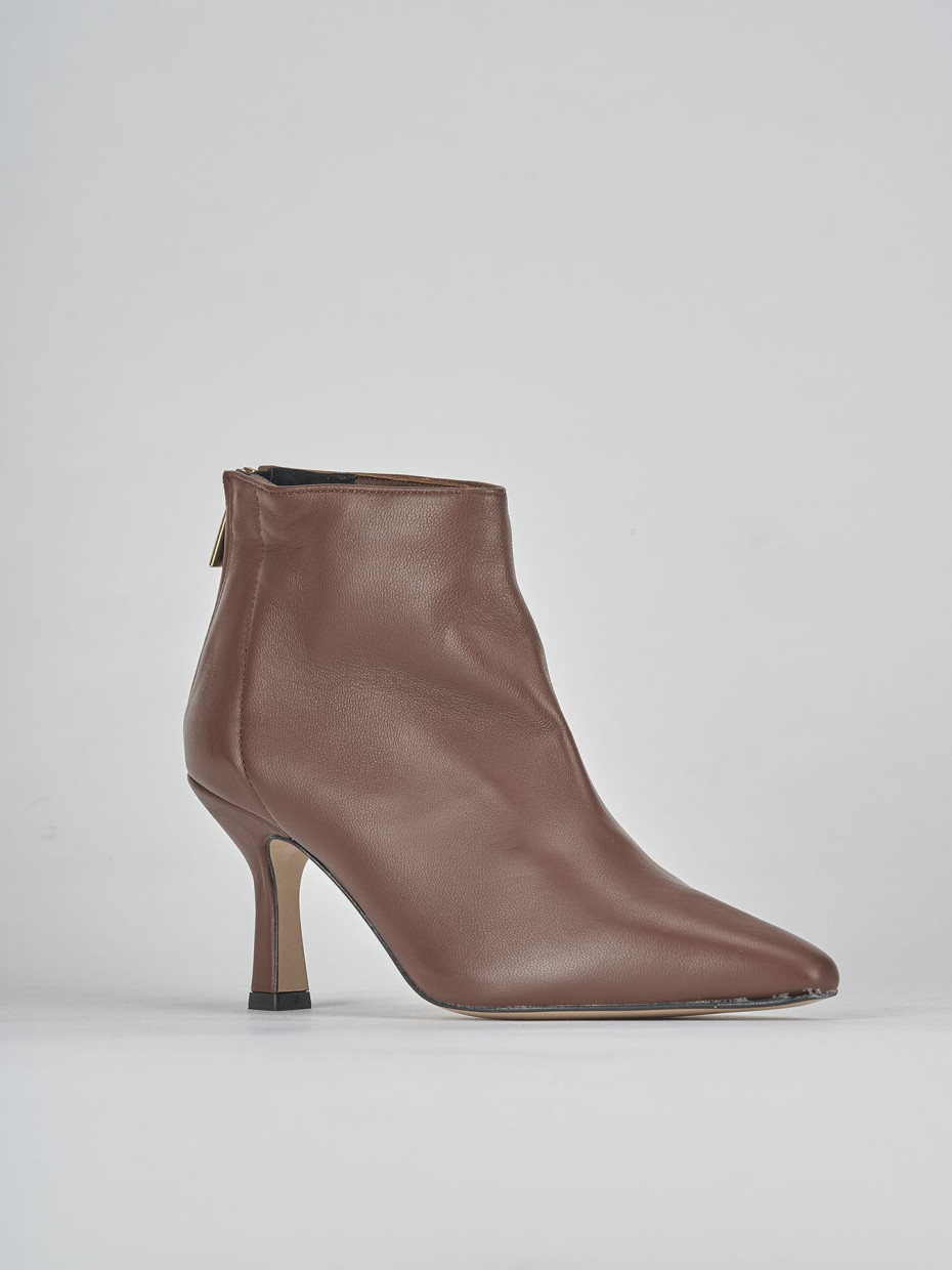 High heel ankle boots heel 7 cm brown leather