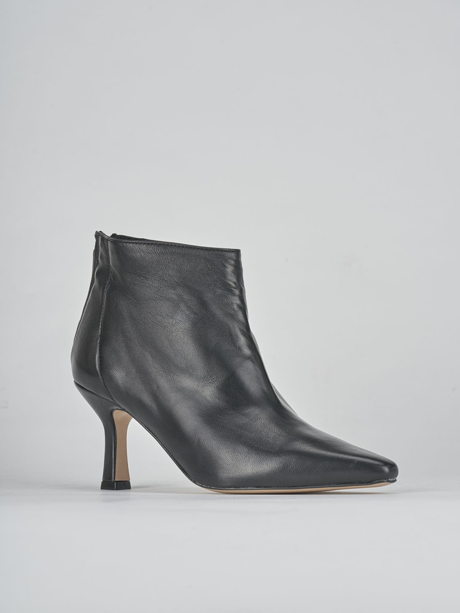 Stivaletti tacco 7cm pelle nero