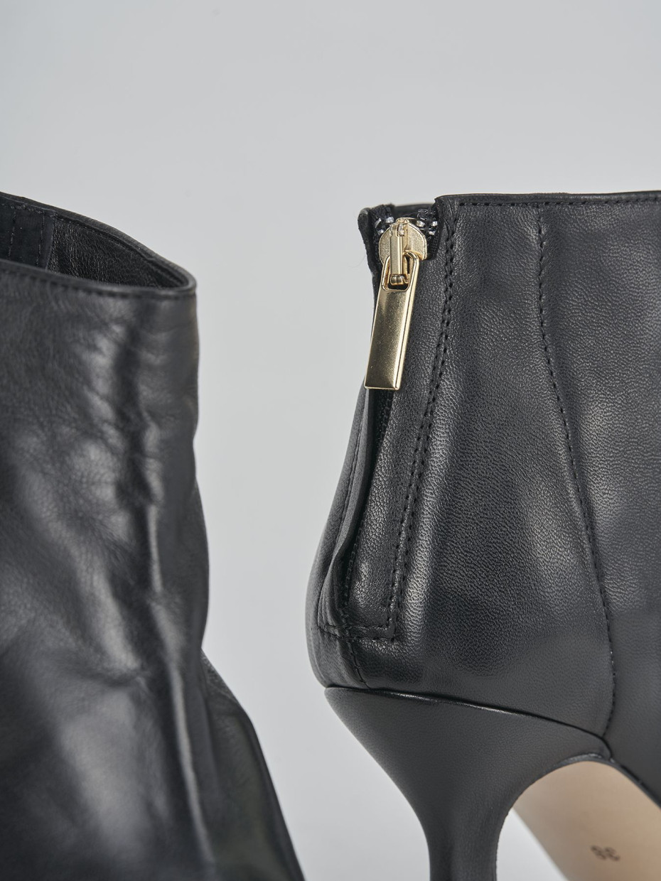 Stivaletti tacco 7cm pelle nero