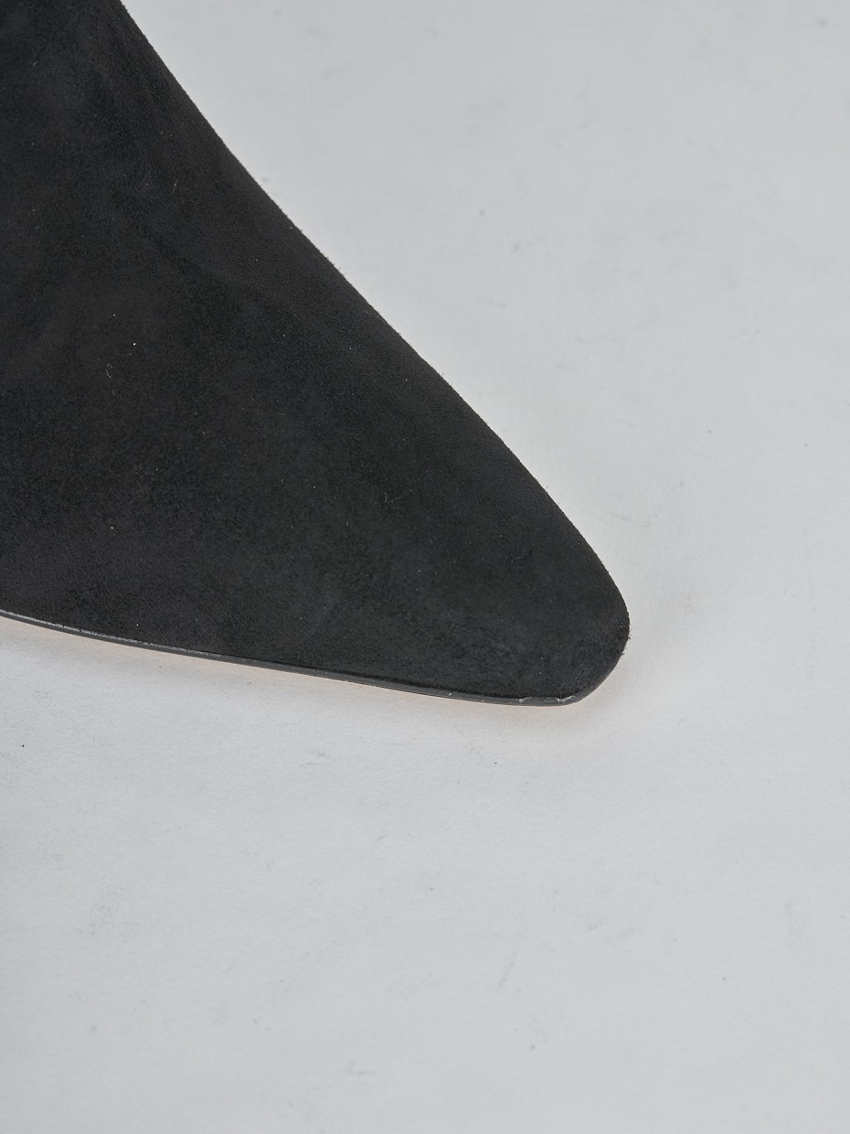 Stivaletti tacco 7cm camoscio nero