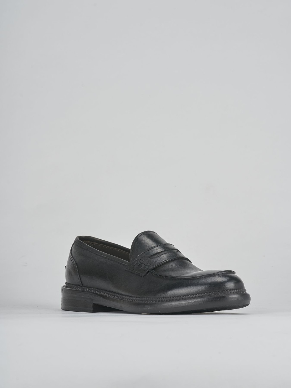 Loafers black leather