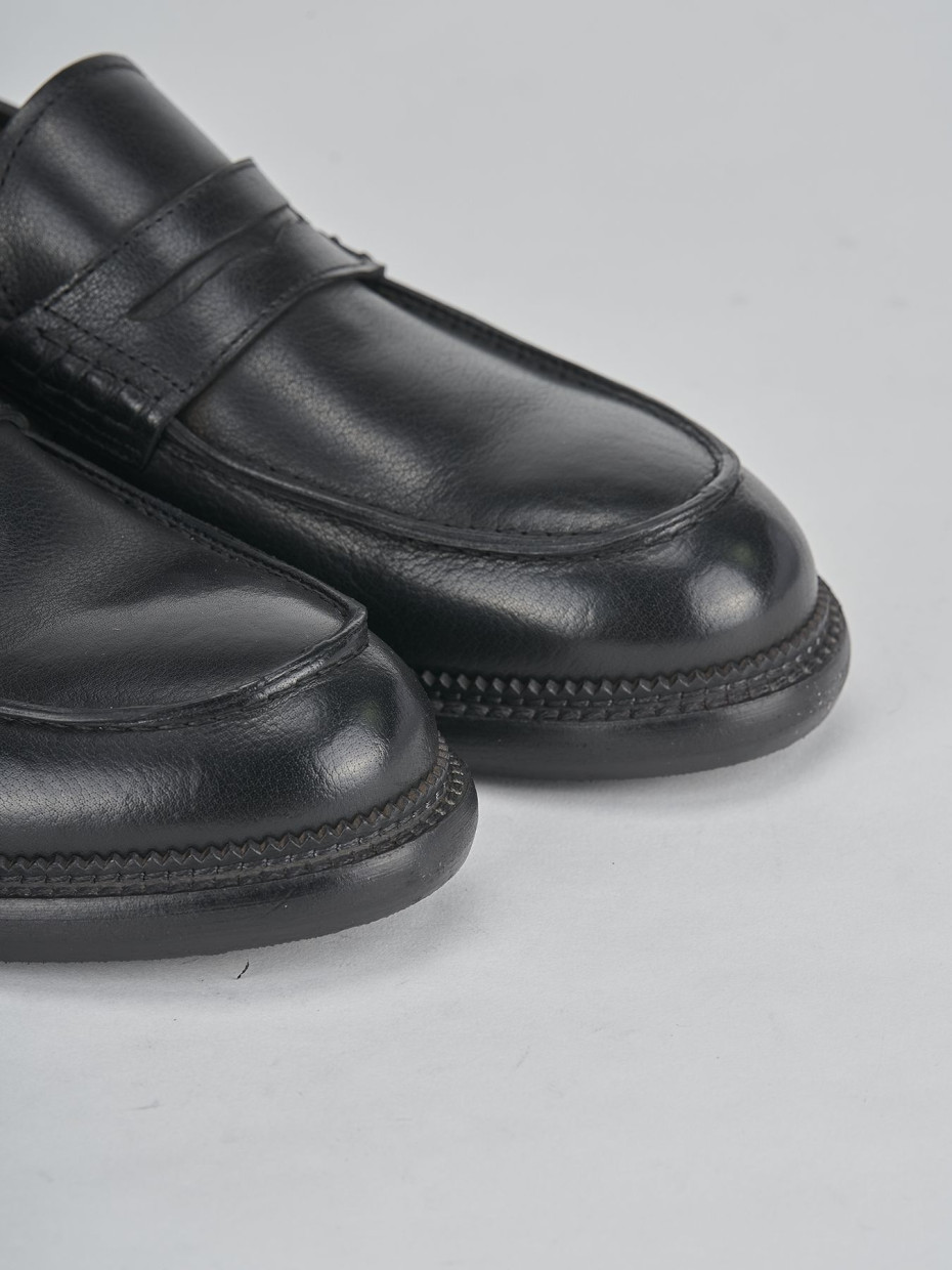 Loafers black leather