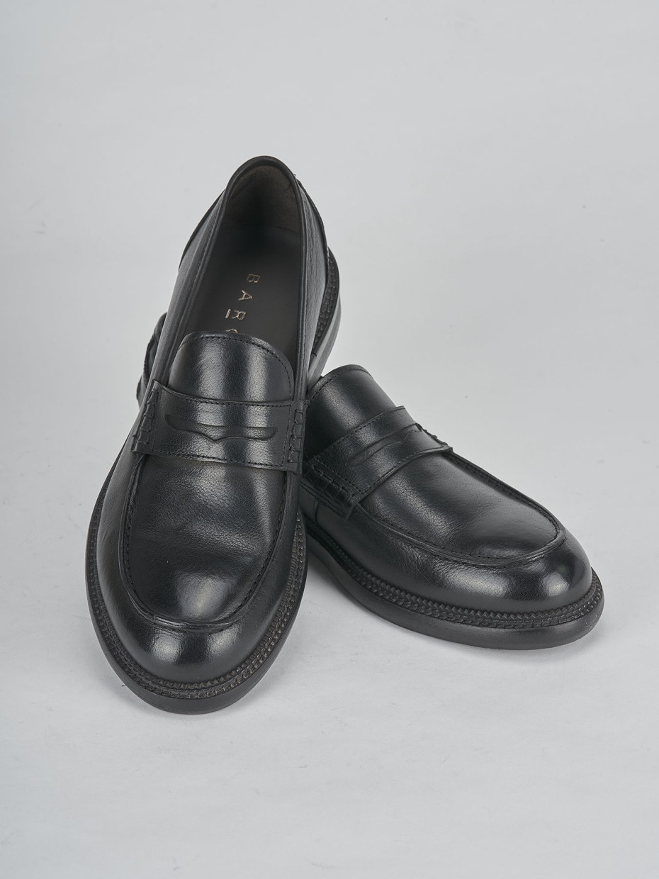 Loafers black leather