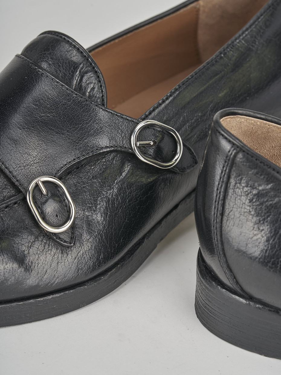 Loafers heel 3 cm black leather