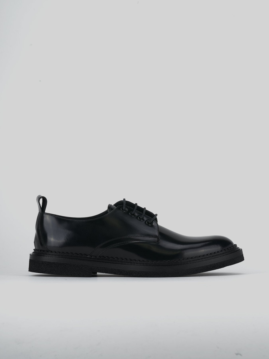 Lace-up shoes black leather