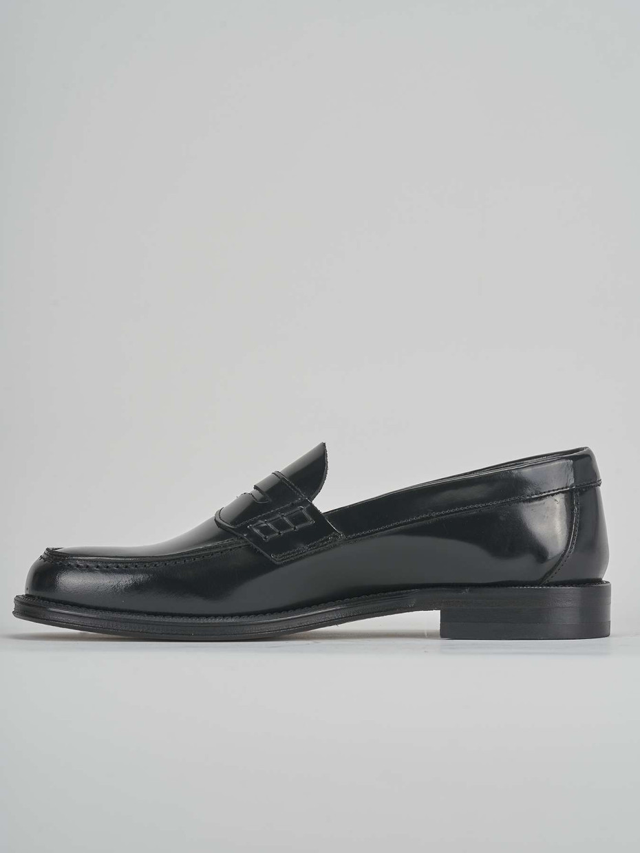 Loafers black leather