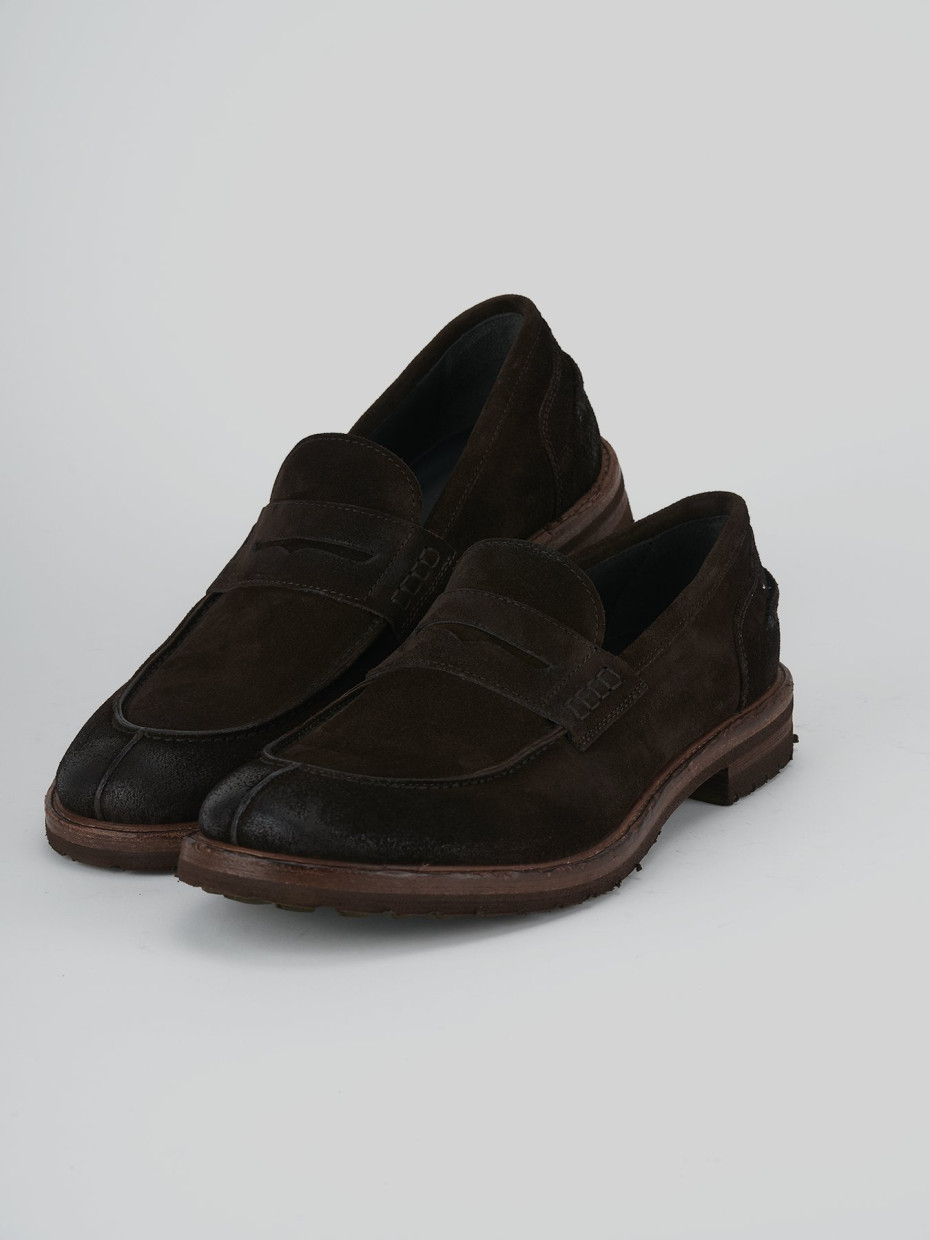 Loafers dark brown suede