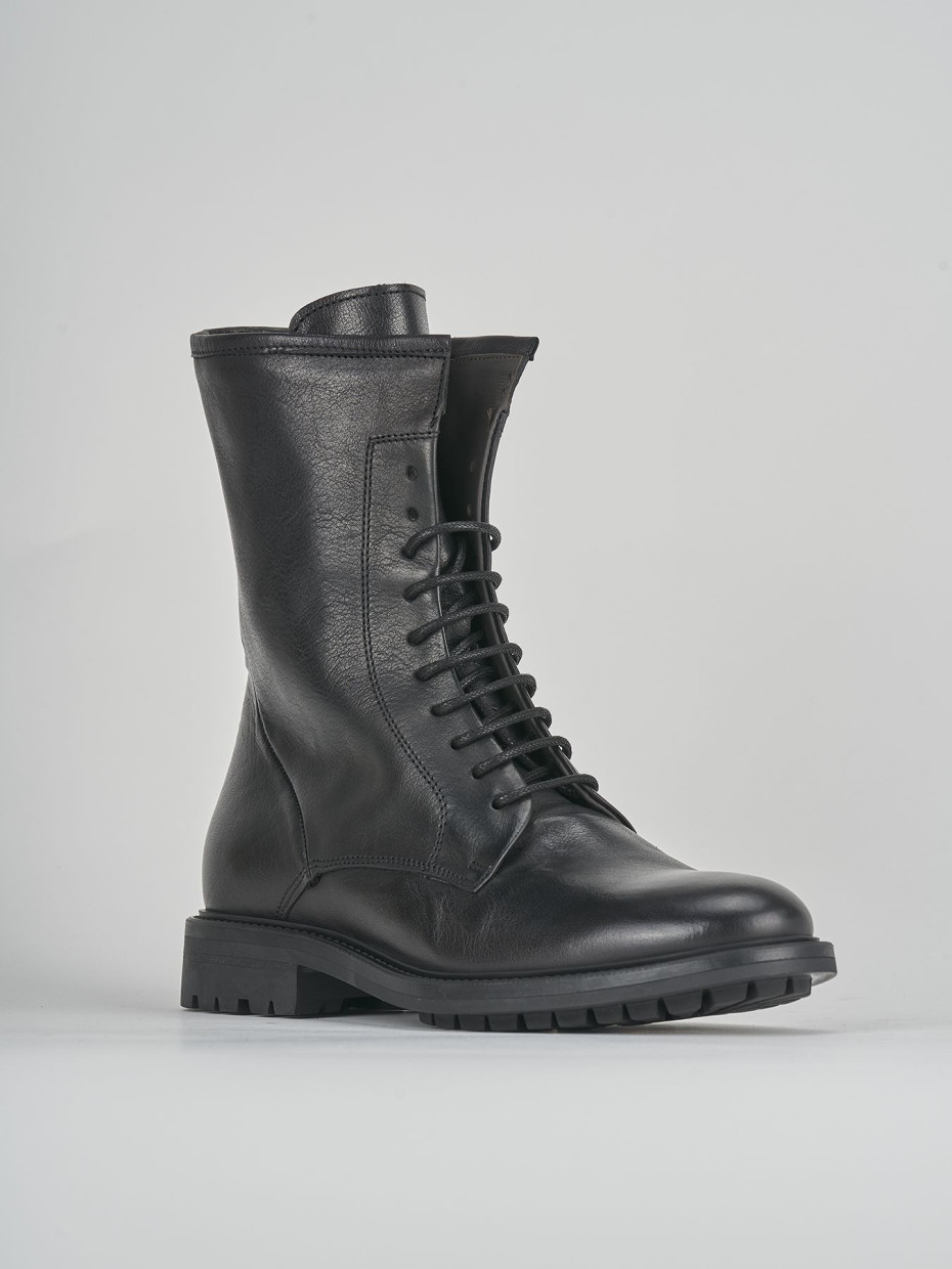 Combat boots heel 2 cm black leather