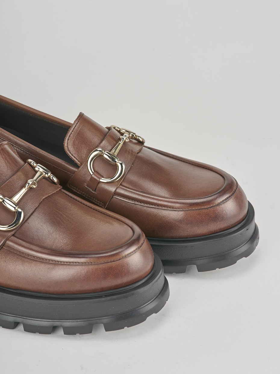 Loafers heel 3 cm brown leather