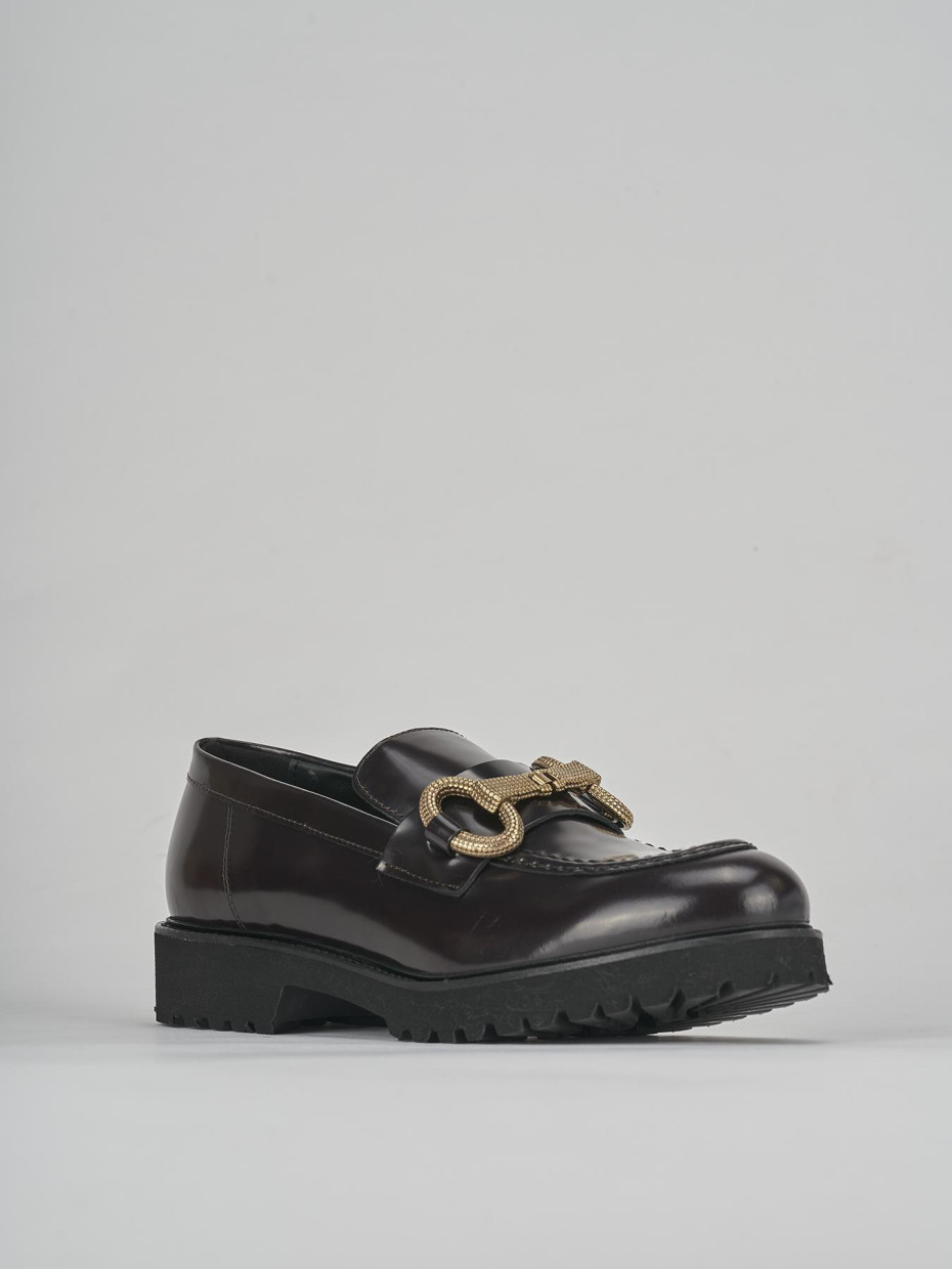 Mocassini tacco 2cm pelle bordo'