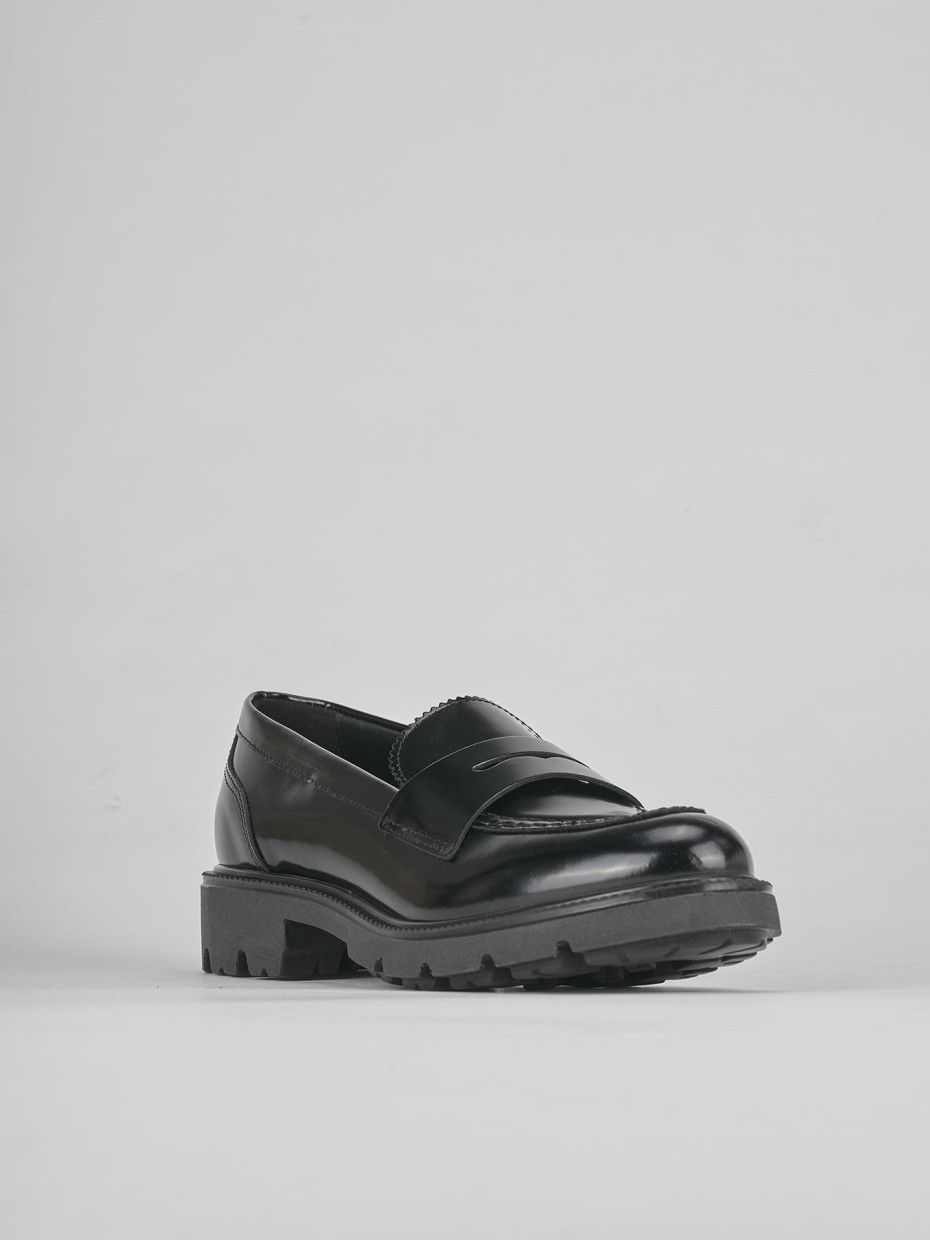 Loafers heel 2 cm black leather