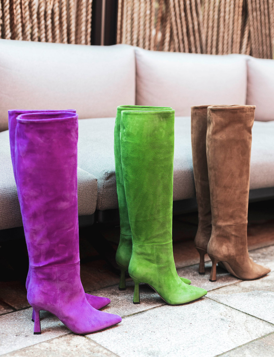 High heel boots heel 9 cm violet suede