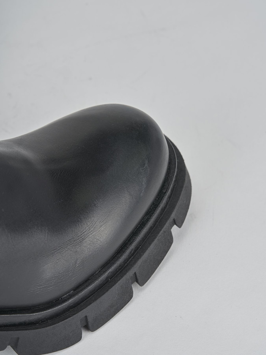 Stivaletti tacco 3cm pelle nero