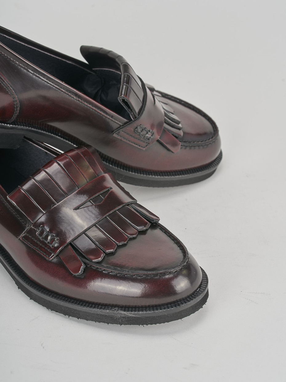 Mocassini tacco 2cm pelle bordo'