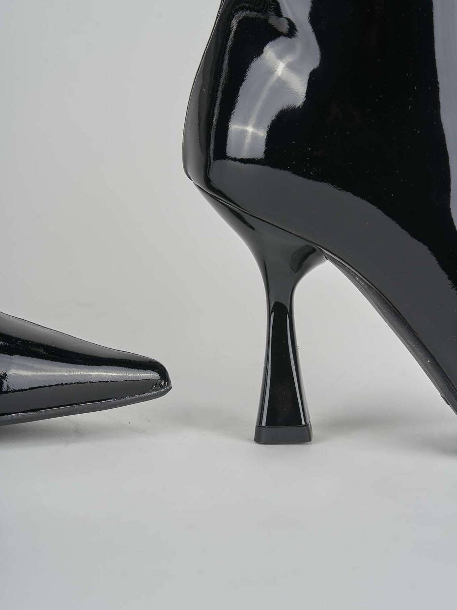 High heel ankle boots heel 9 cm black leather