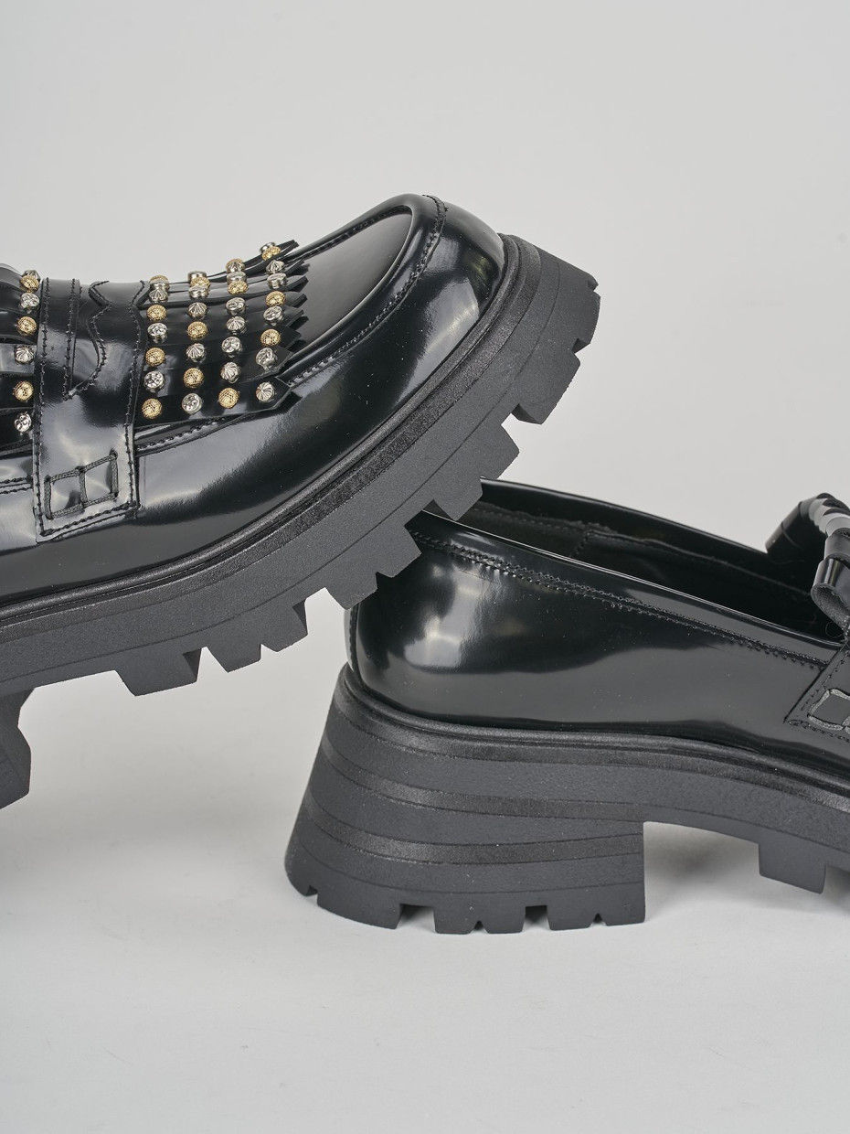 Mocassini tacco 2cm pelle nero