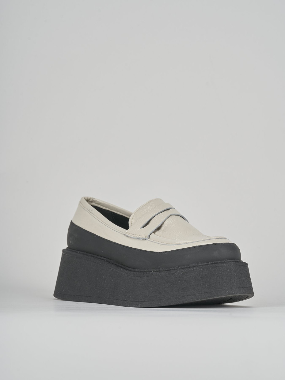 Mocassini tacco 2cm pelle bianco
