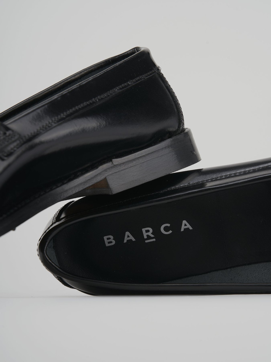 Loafers heel 1 cm black leather