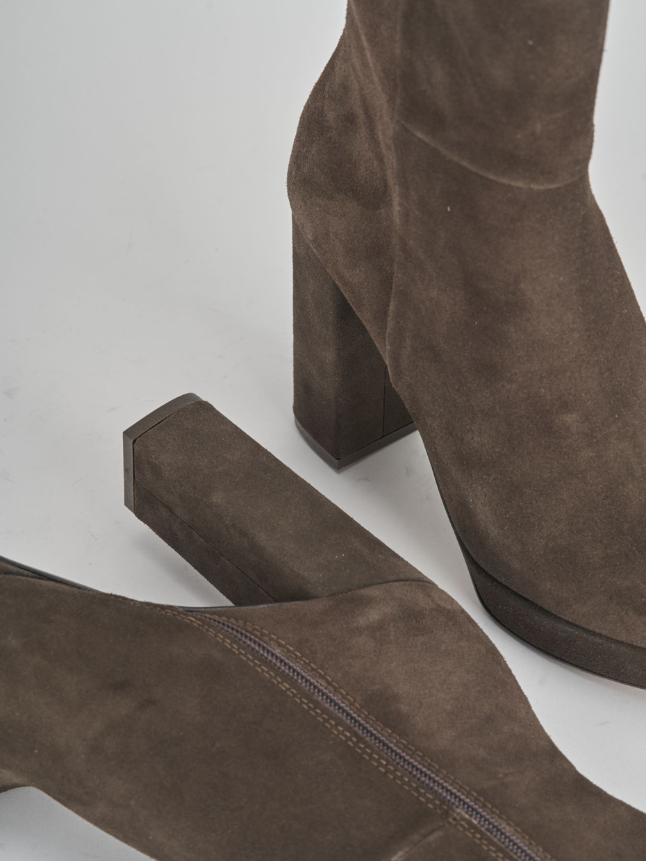 High heel ankle boots heel 10 cm dark brown suede