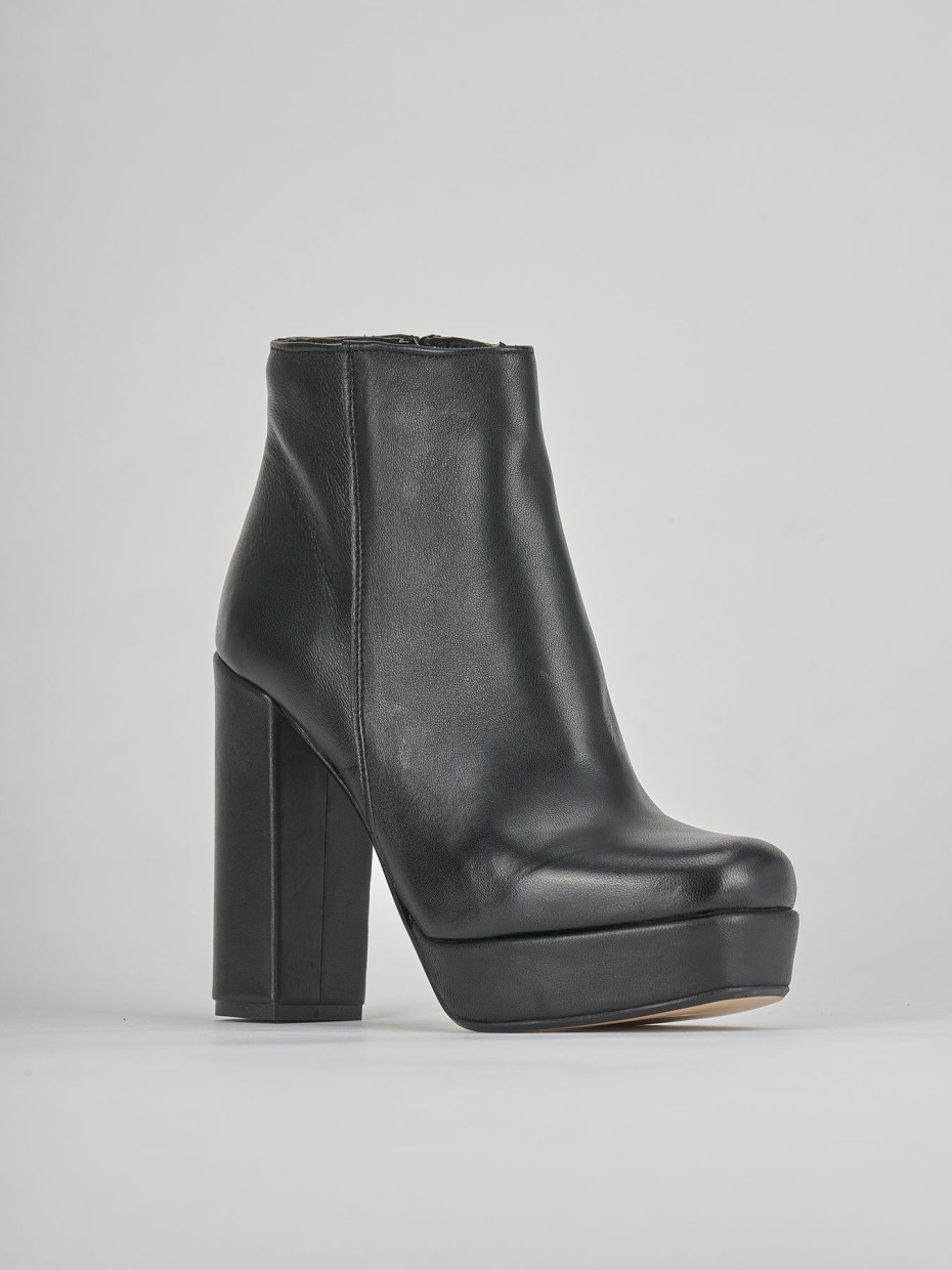 Stivaletti tacco 9cm pelle nero