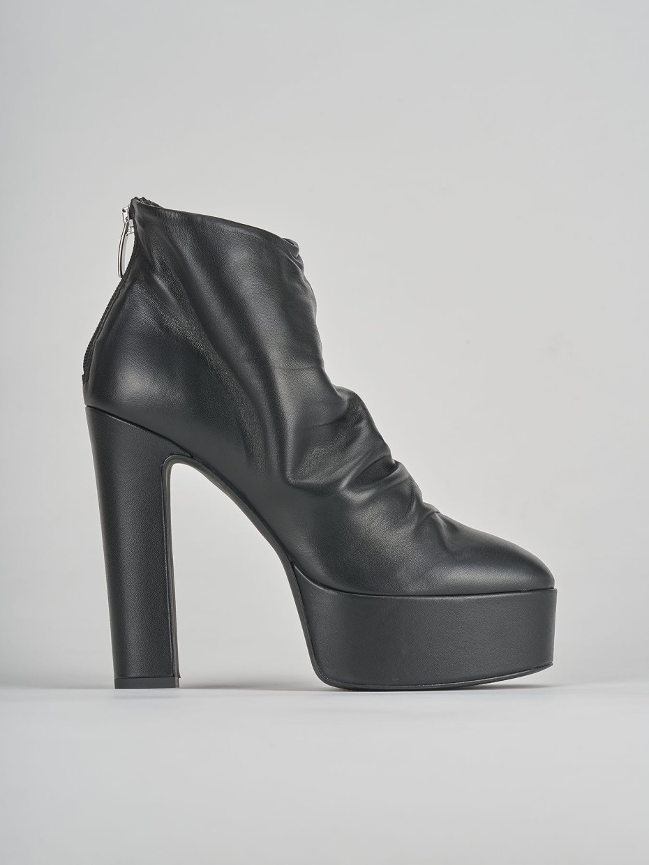 High heel ankle boots heel 13 cm black leather