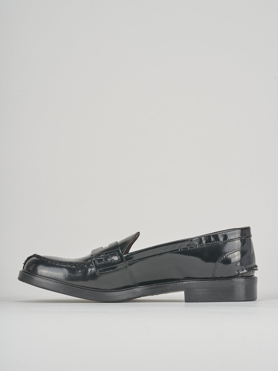 Mocassino tacco 1cm  nero pelle
