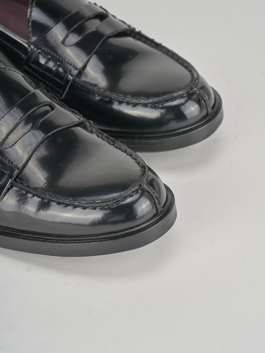 Mocassino tacco 1cm  nero pelle