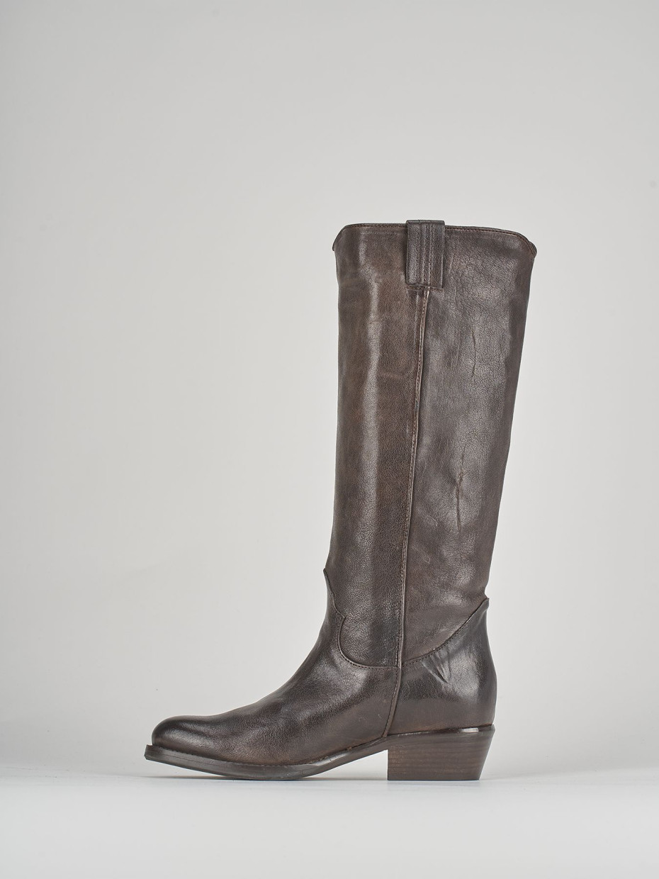 Low heel boots heel 4 cm dark brown leather
