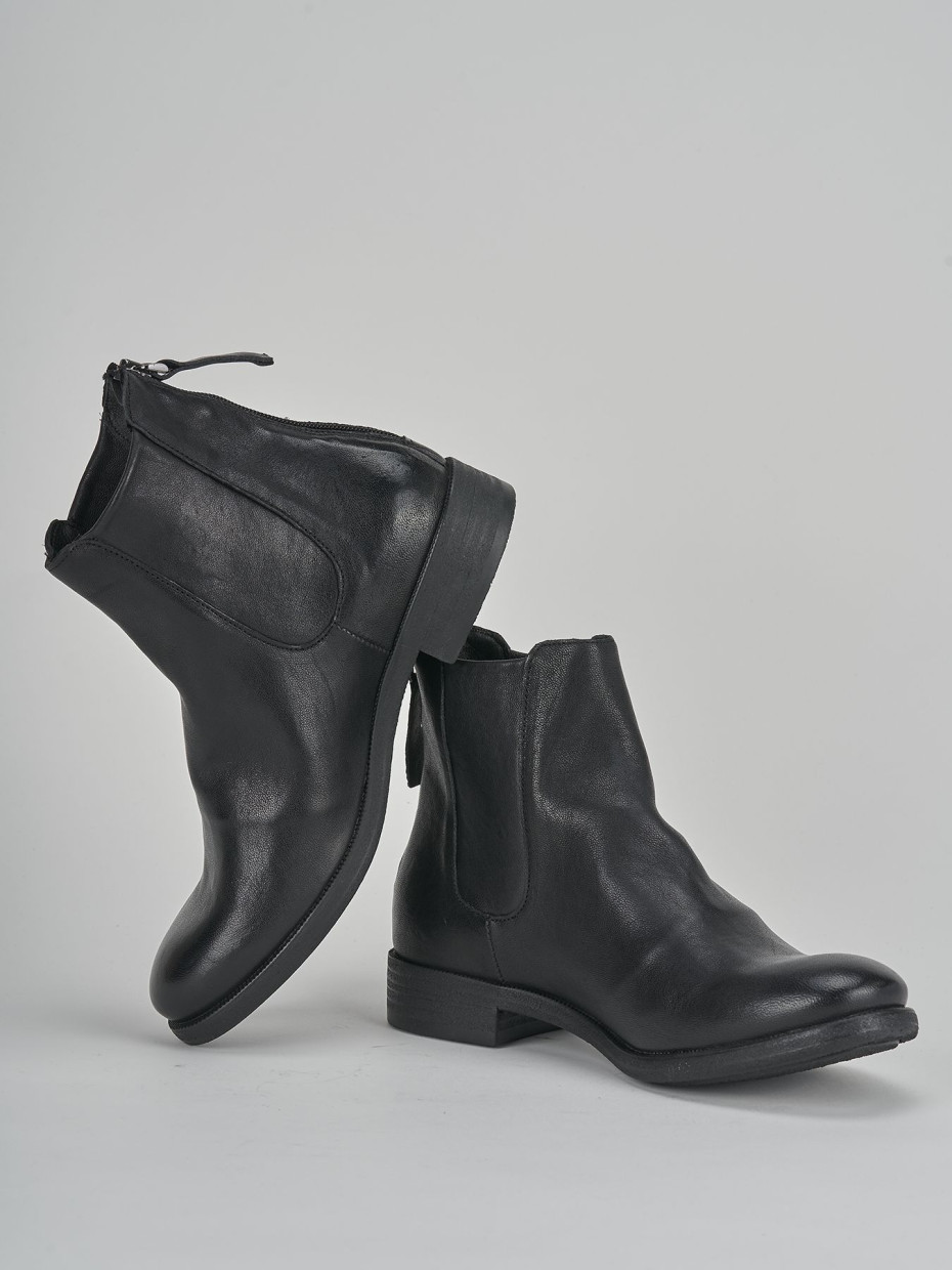 Low heel ankle boots heel 2 cm black leather