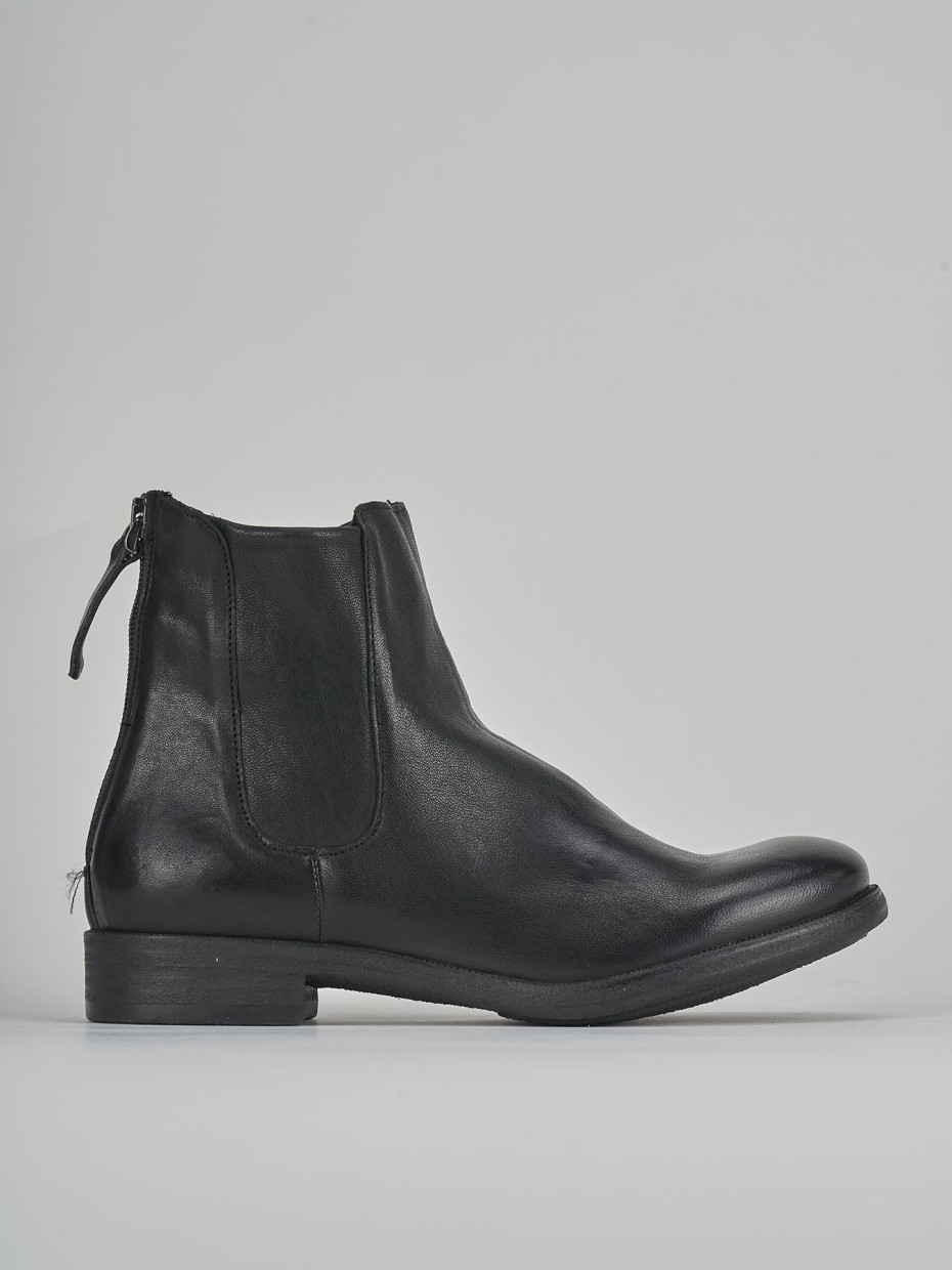 Low heel ankle boots heel 2 cm black leather