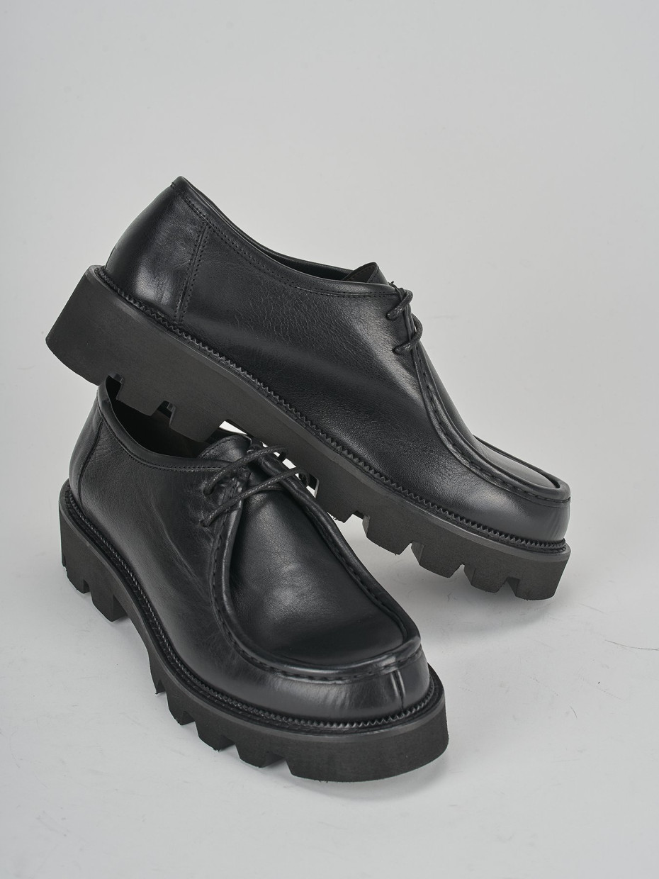 Lace-up shoes heel 1 cm black leather