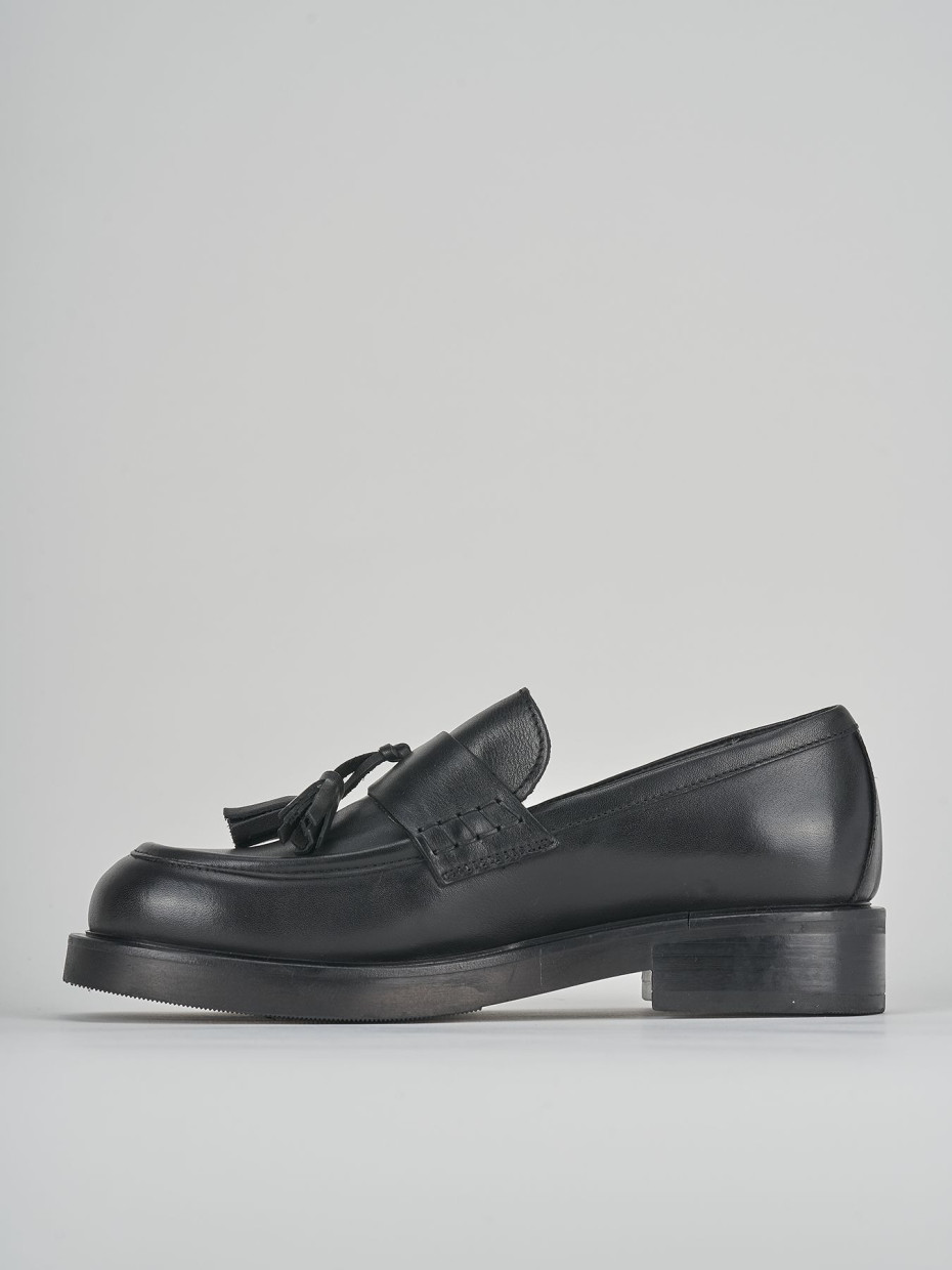 Mocassini tacco 1cm pelle nero