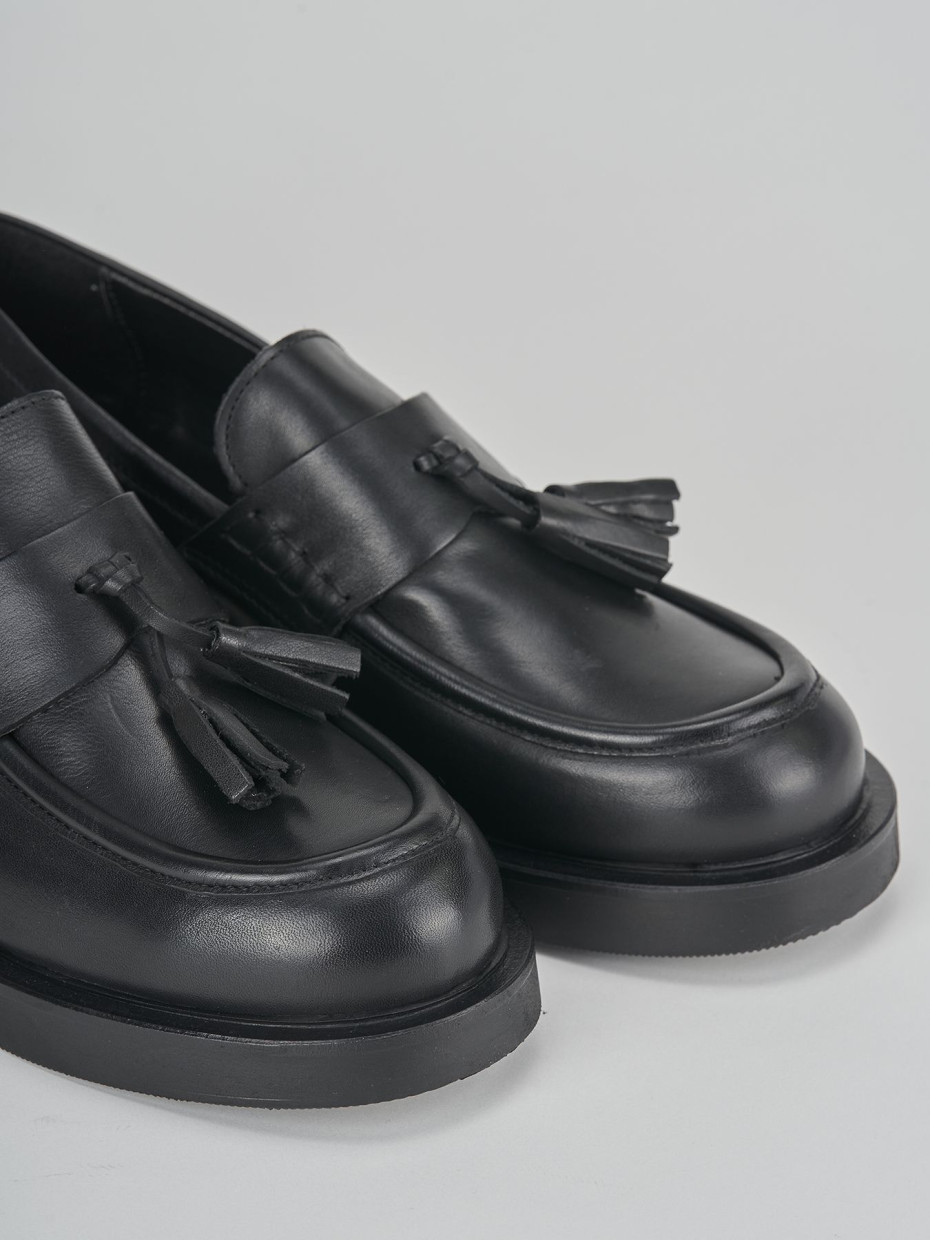 Mocassini tacco 1cm pelle nero