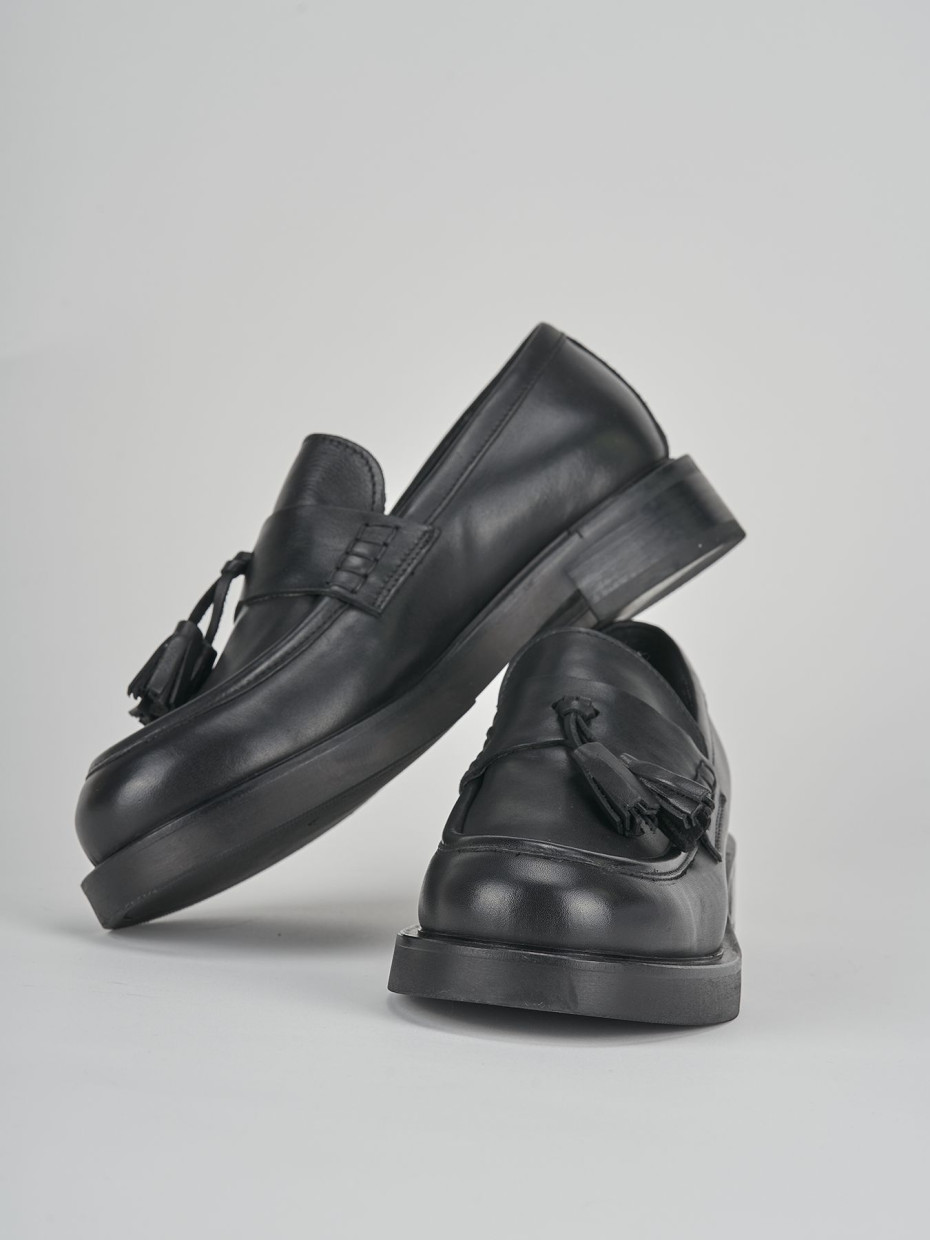 Mocassini tacco 1cm pelle nero