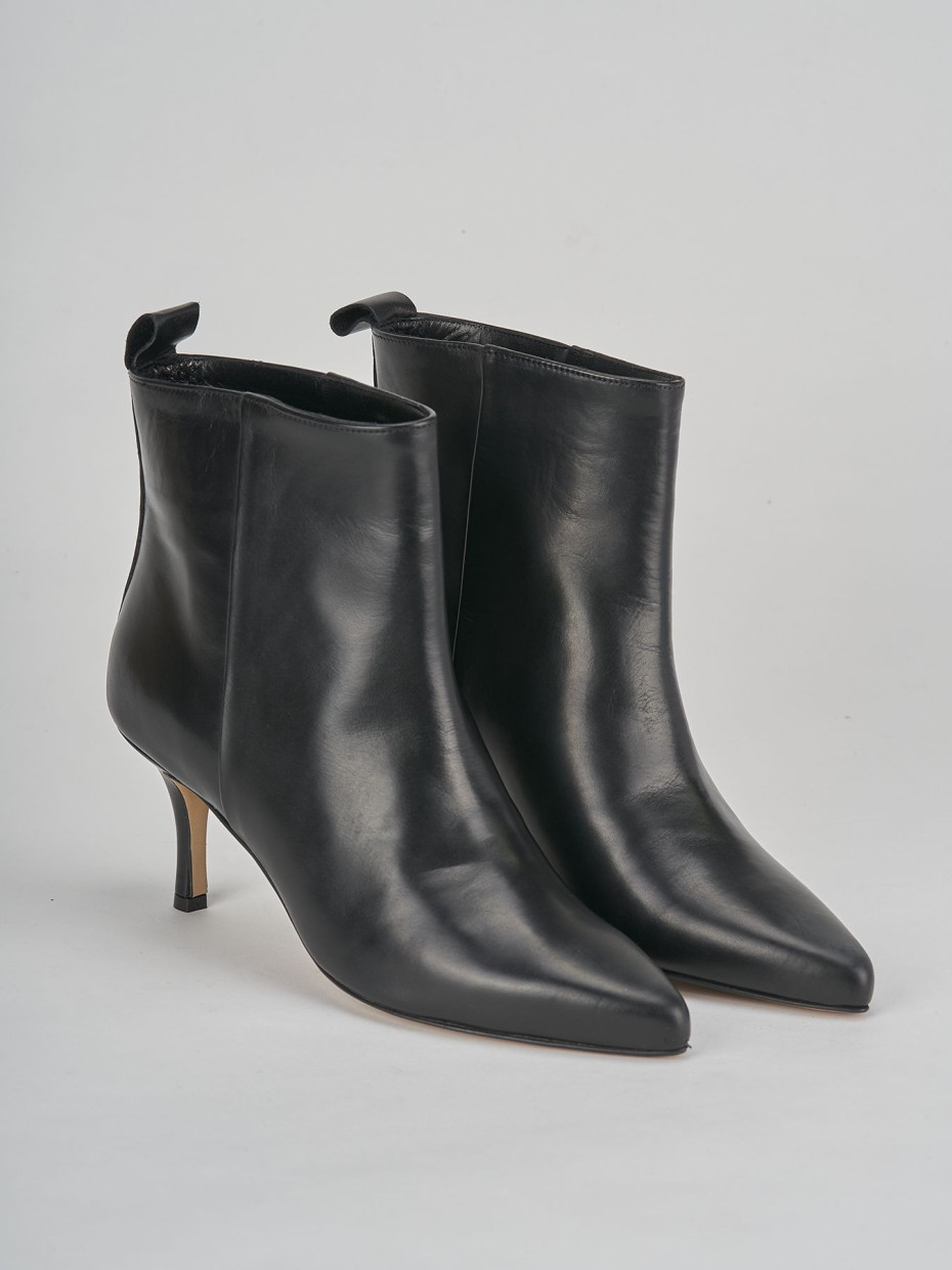 Stivaletti tacco 7cm pelle nero