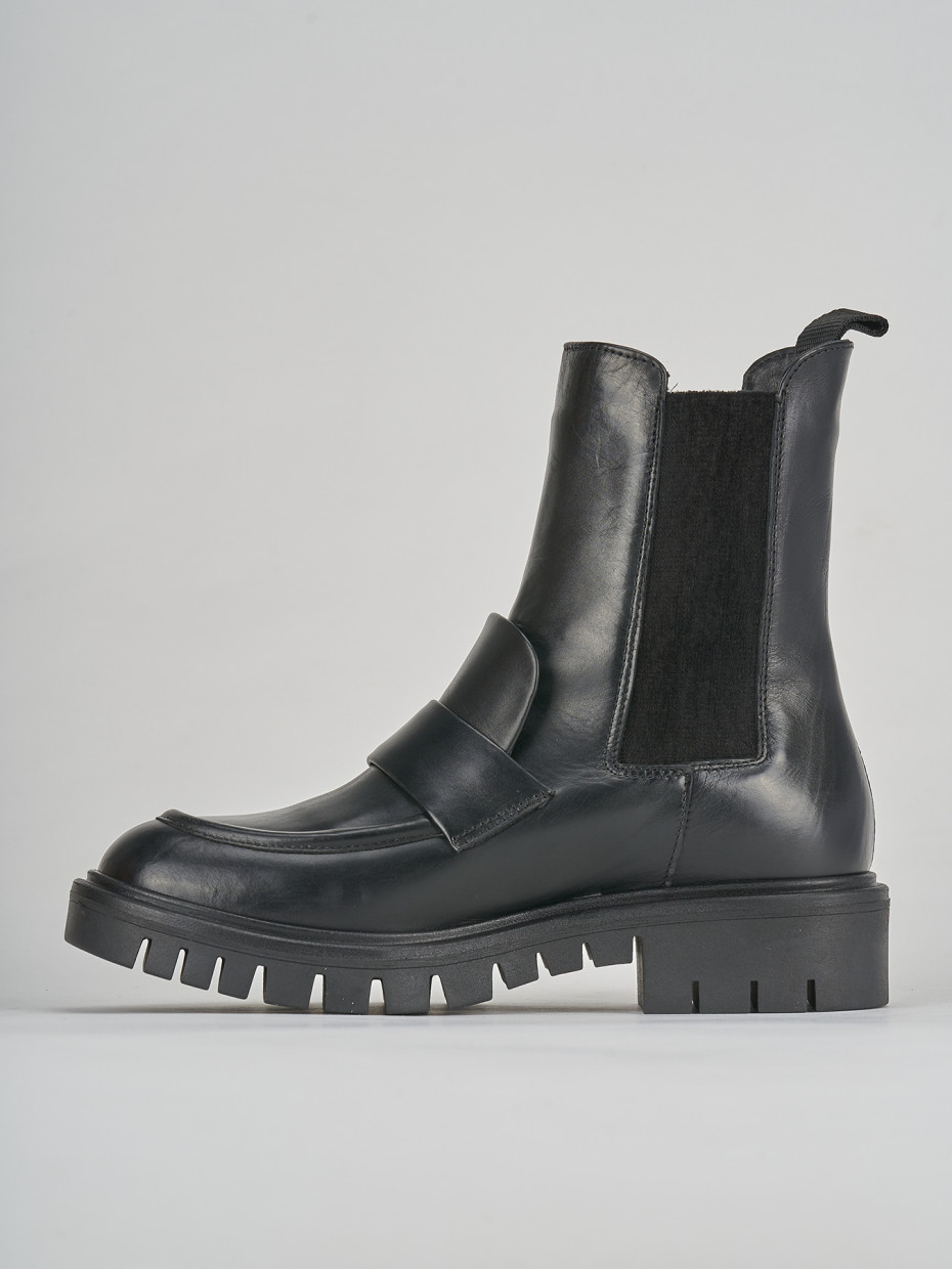 Stivaletti tacco 3cm pelle nero