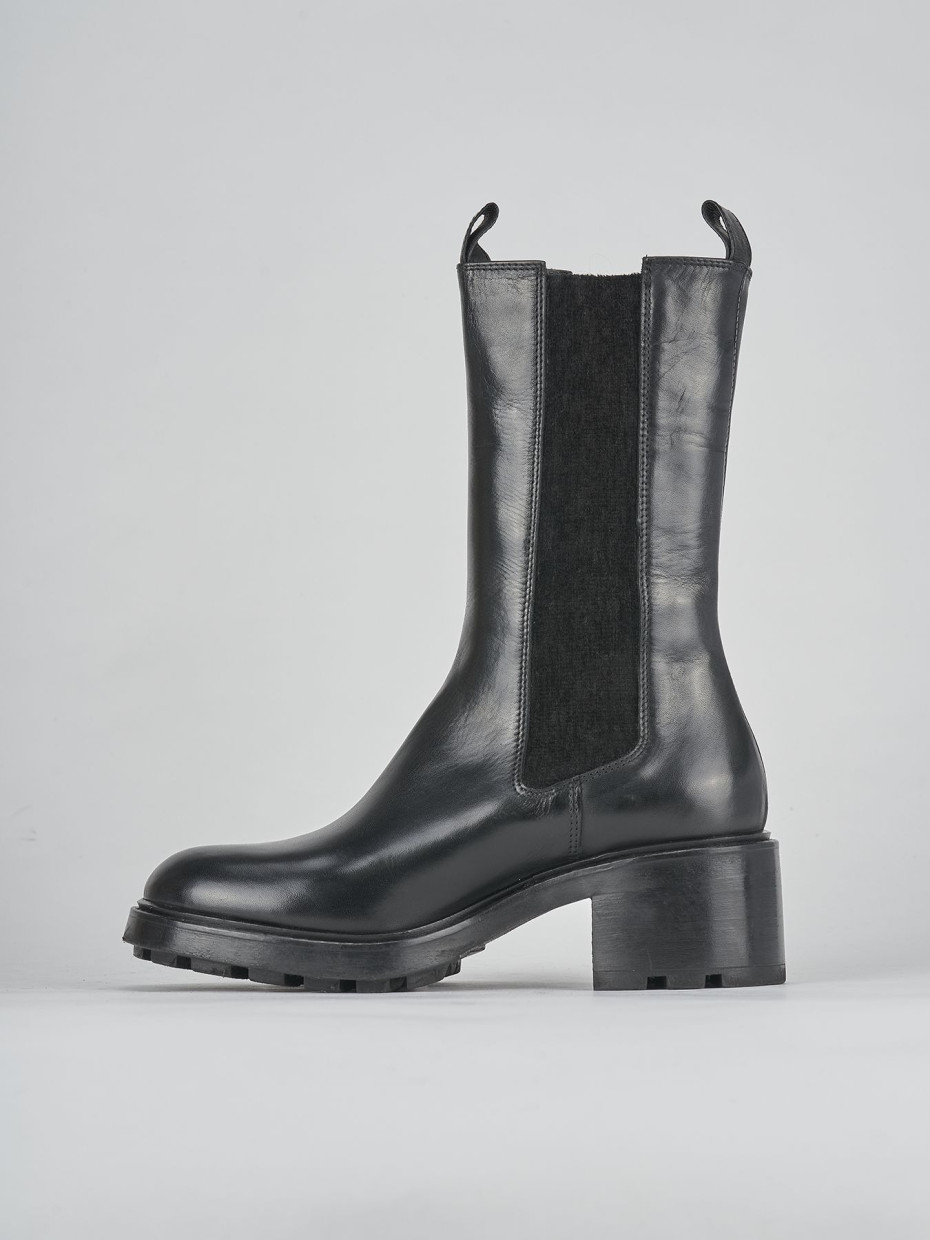 High heel ankle boots heel 6 cm black leather