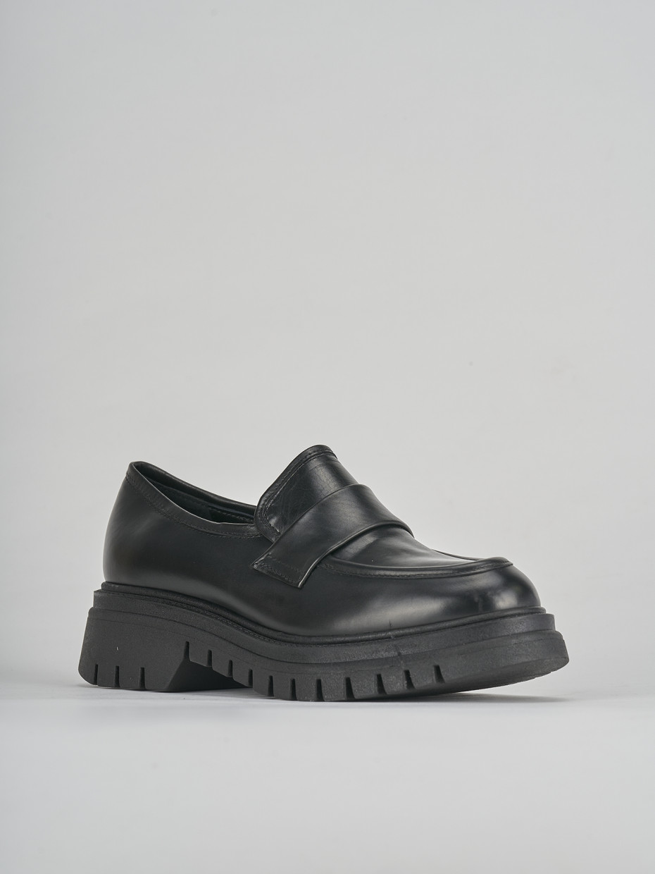 Mocassini tacco 2cm pelle nero