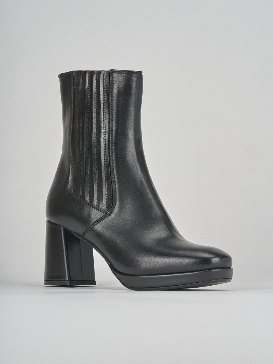High heel ankle boots heel 8 cm black leather