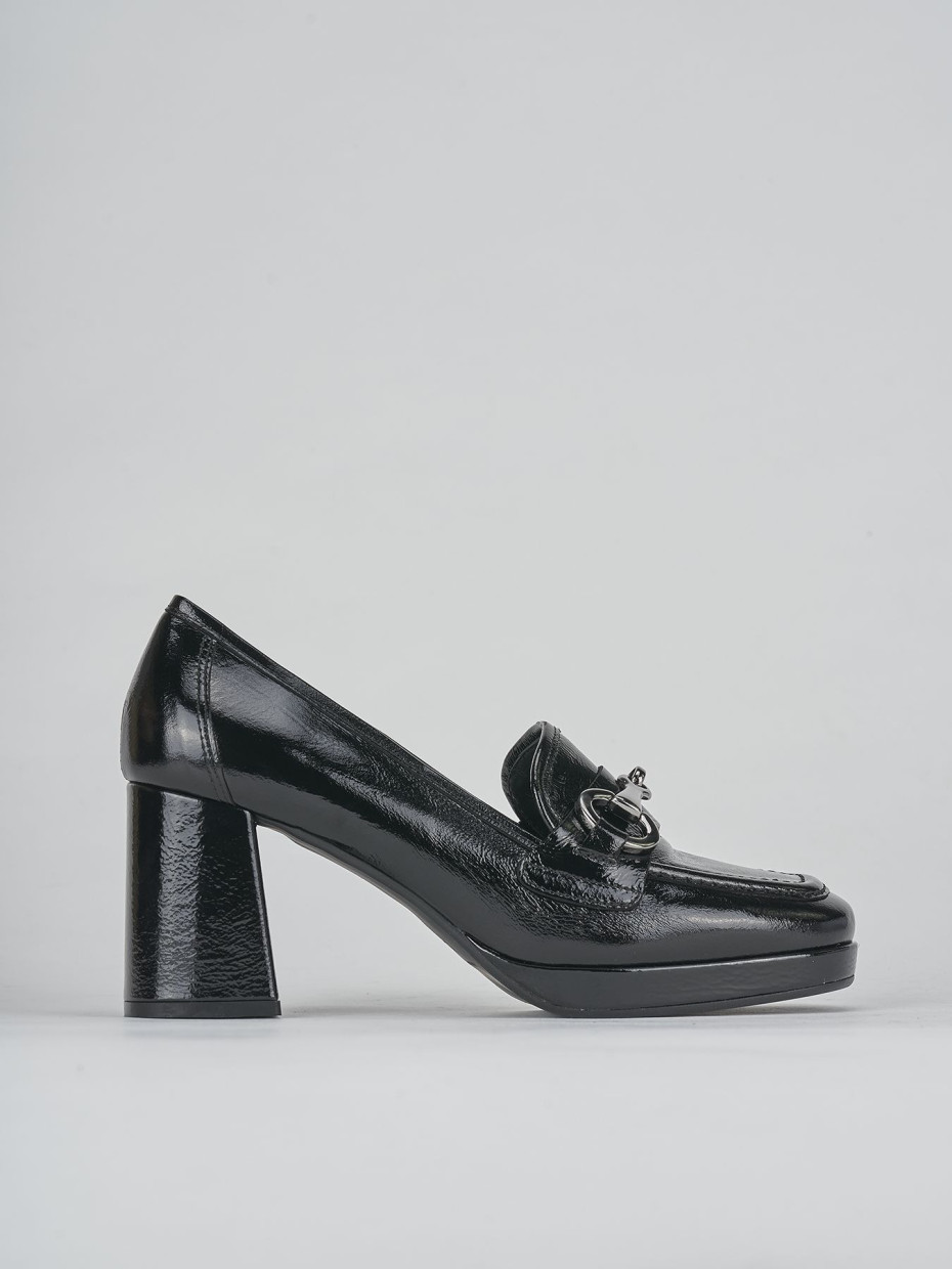 Loafers heel 7 cm black leather