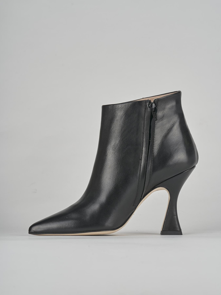 Stivaletti tacco 9cm pelle nero