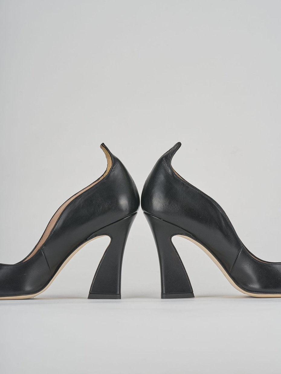 Décolleté e slingback tacco 9cm pelle nero