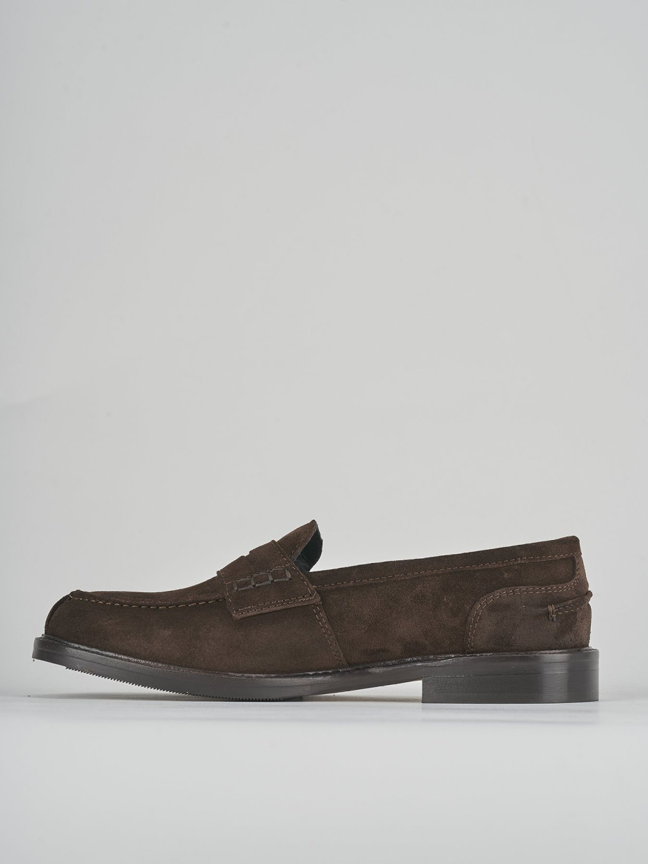 Mocassino tacco 1cm  testa camoscio