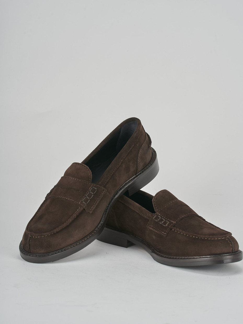 Mocassino tacco 1cm  testa camoscio