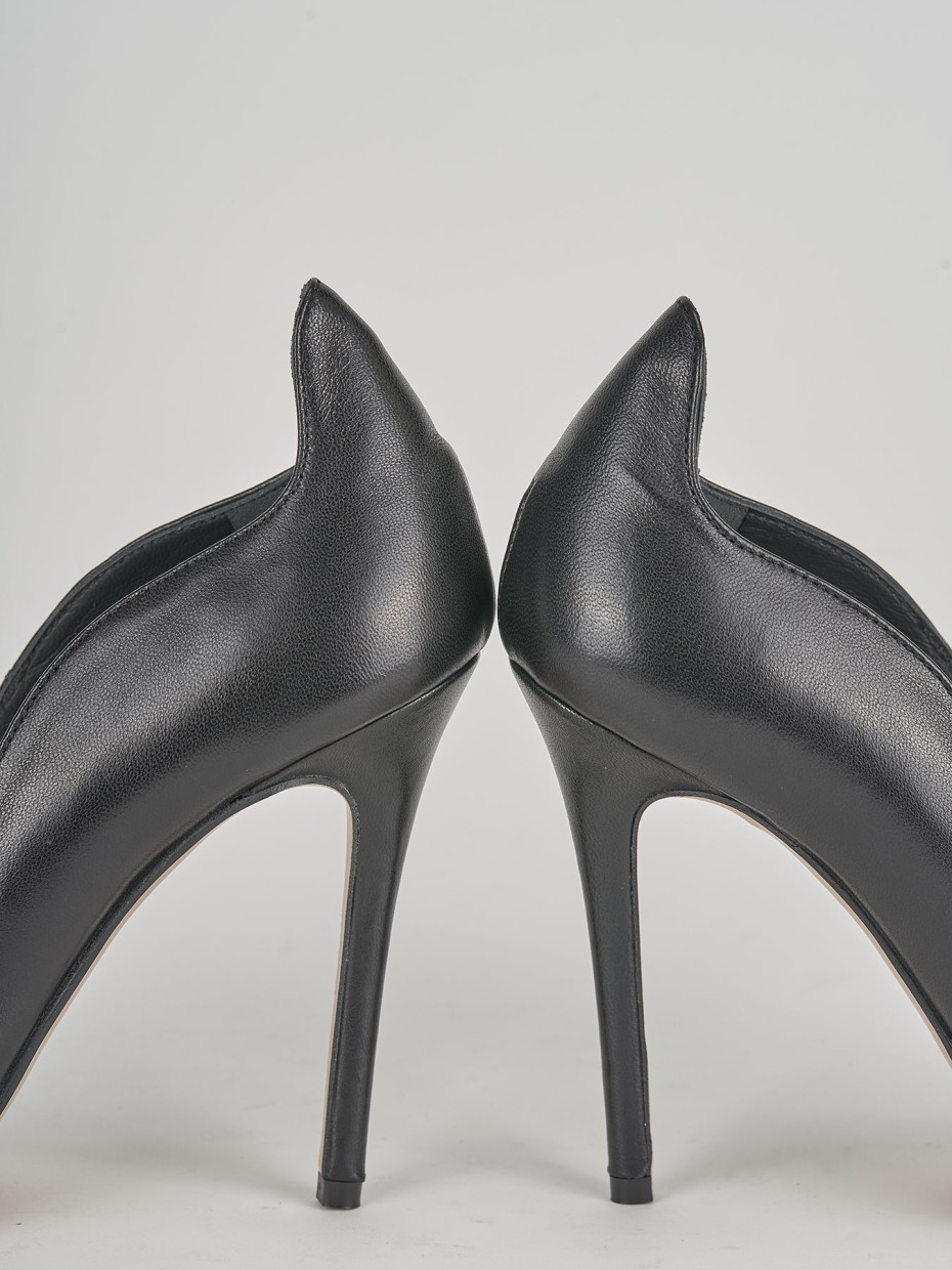 Décolleté e slingback tacco 9cm pelle nero